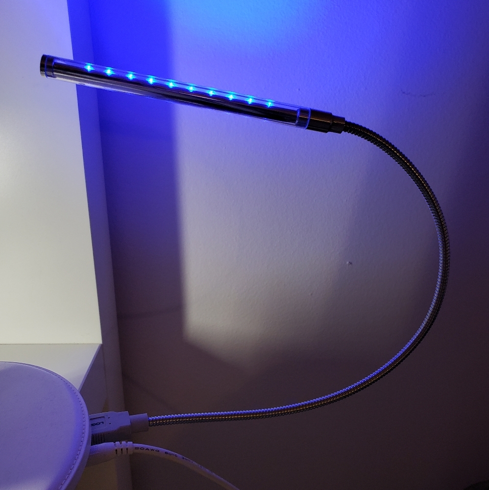 Logics Computer Neon Blue USB Cable Light
